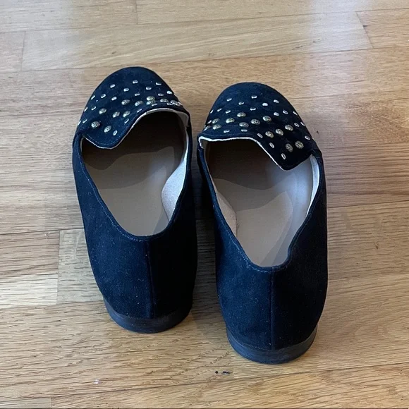 Shoes - Picture 3 of 5